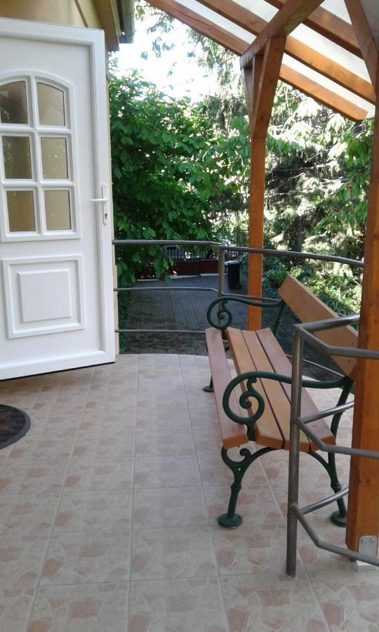 Magnolia Apartman Heviz Exterior photo